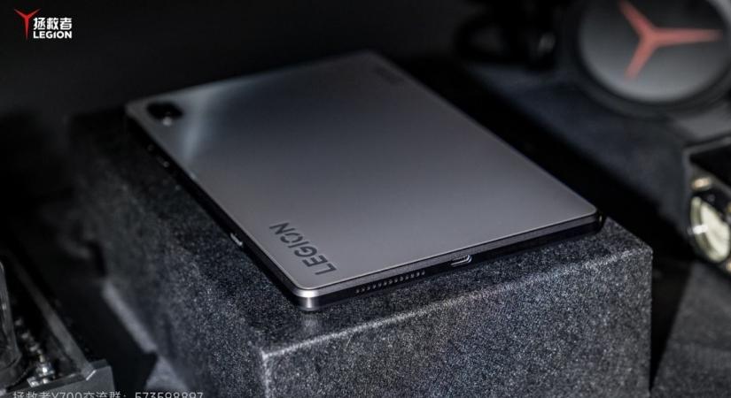 8,8 colos, 120 Hz-es gamer tablet jön Android rendszerrel a Lenovotól
