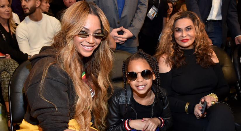 Beyoncé 10 éves lánya pont úgy néz ki, mint egy szupermodell