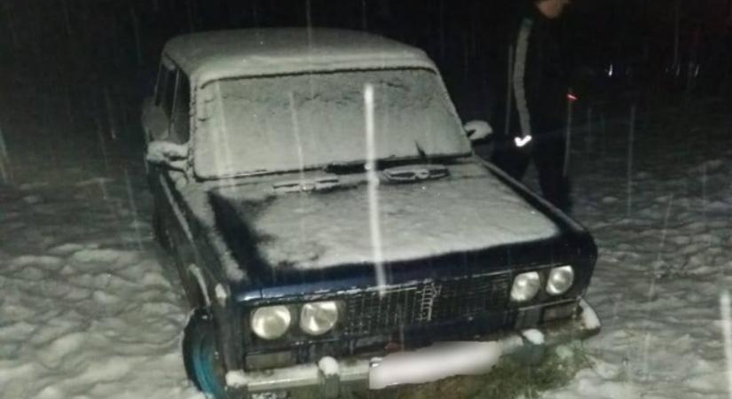 24 éves fiatal lopott autót a Huszti járásban