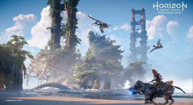 A Horizon Forbidden West számos fejlesztését részletezi, beleértve a mellékküldetéseket, a HUD-ot, a grafikát és még sok mást [VIDEO]