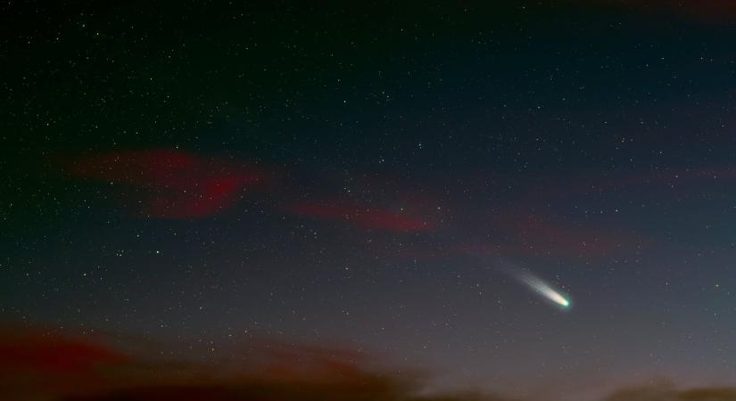 Csodálatos magyar fotón az egyik legszebb üstökös