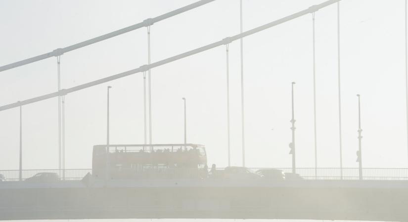Még nincs szmog, de magas a légszennyezés Budapesten