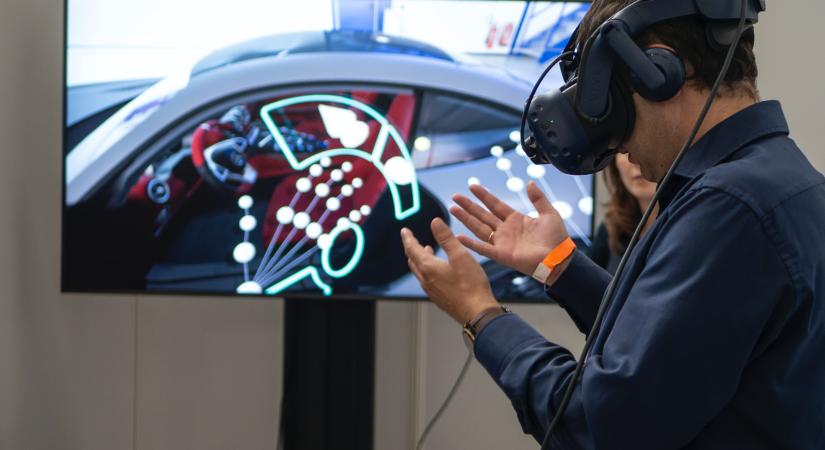 2030-ra minden ember a virtuális valóságban élheti mindennapjait