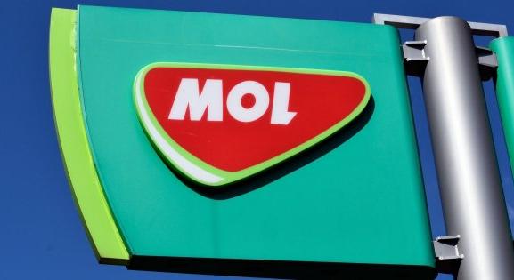 A Molhoz kerülnek a belföldi Lukoil-töltőállomások