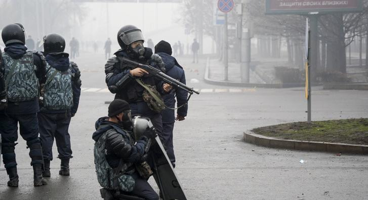 Véget vetettek a kazahsztáni zavargásoknak rengeteg a halott