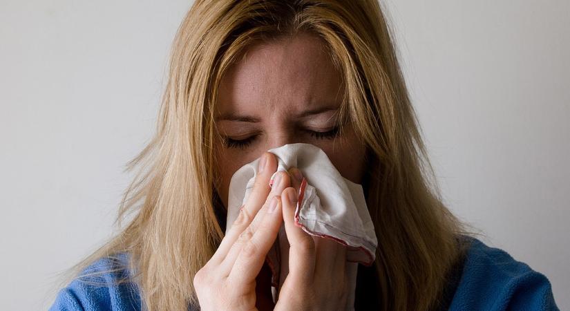 A múlt héten 12 500-an fordultak influenzaszerű tünetekkel orvoshoz