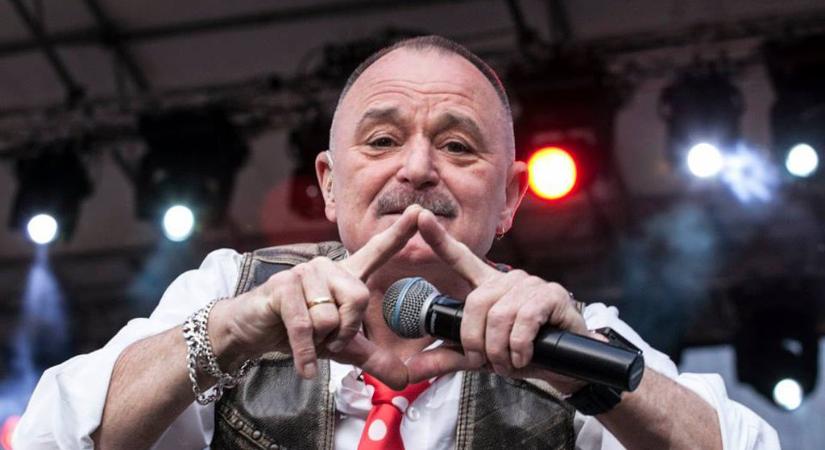 Tévészerelőnek készült, az ország egyik legsikeresebb rockzenésze lett – 76 éves Nagy Feró