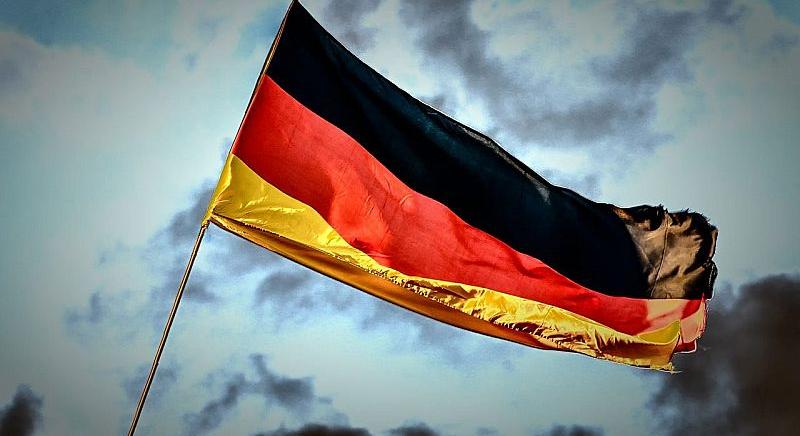 A feldolgozóipar húzza le a német gazdaságot