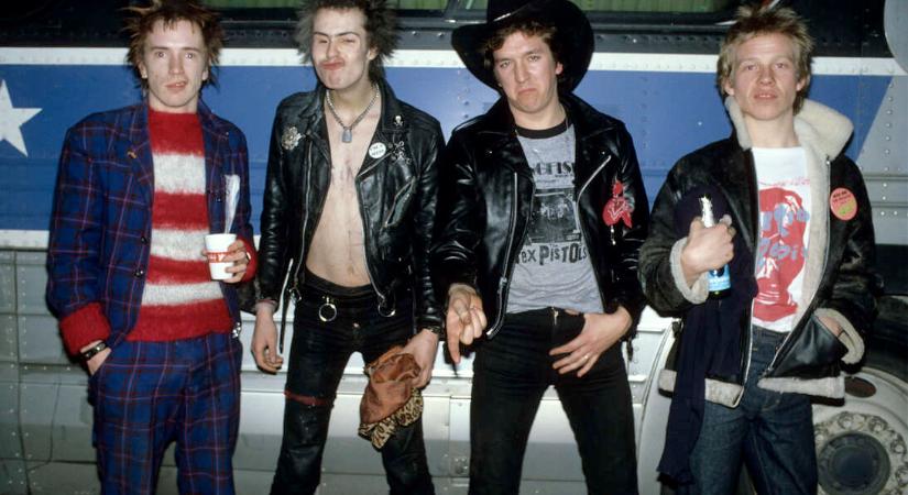 Negyvennégy éve játszotta utolsó koncertjét a Sex Pistols – Az Anarchy in the U.K. mégis aktuálisabb, mint valaha