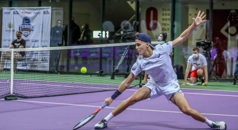 Tenisz: párosban GS-győztes játékos ellen jutott elődöntőbe Forliban Piros Zsombor