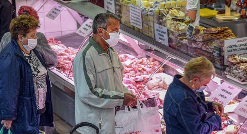 Az élelmiszer árstop akár egy százalékkal csökkentheti az inflációt februártól