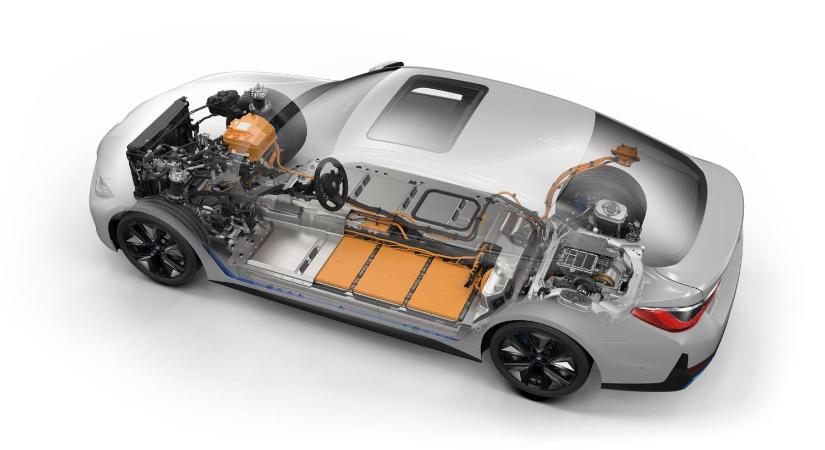 A BMW nem hajlandó házon belül gyártani az akkumulátorait