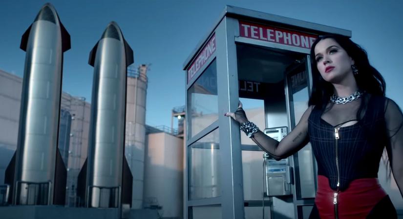 Elon Musk űrhajója is feltűnik Katy Perry új klipjében