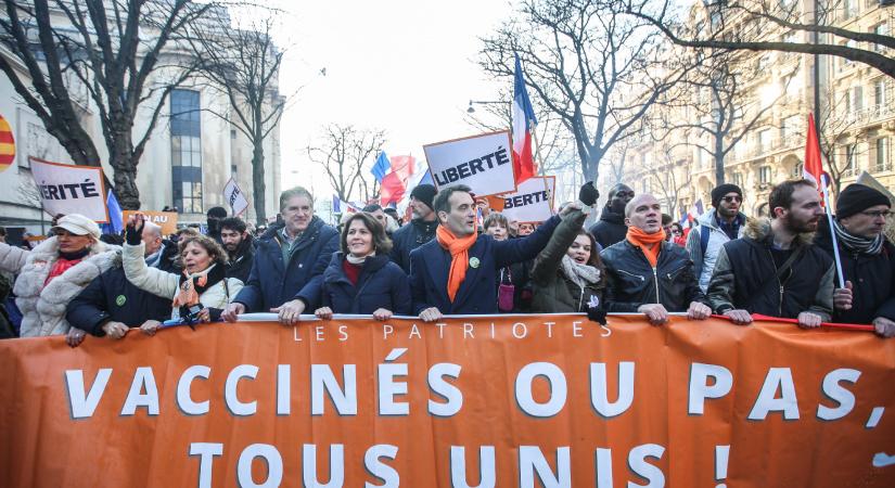 Európa több városában is ezrek tüntettek a járványügyi intézkedések ellen