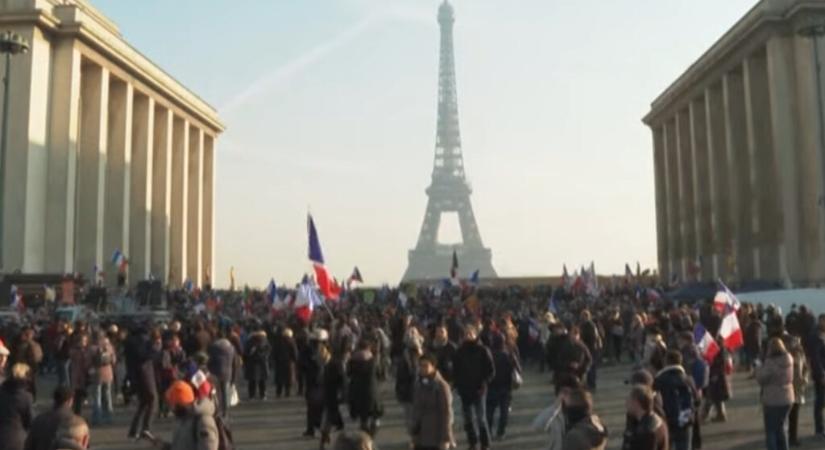 Több európai városban is a járványügyi intézkedések ellen tüntettek
