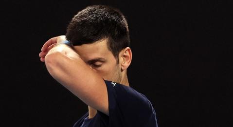Djokovic vesztett: kiutasítják Ausztráliából