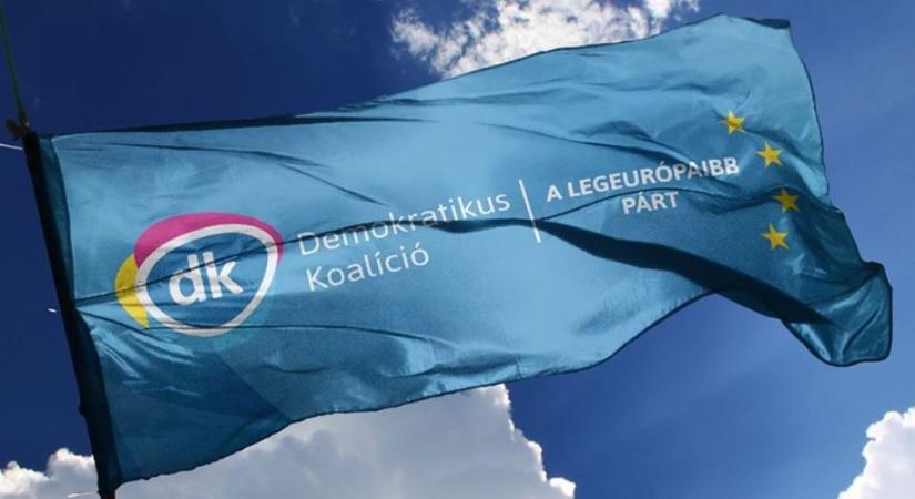 DK: ez az orbáni egészségpolitika összeomlásának bizonyítéka