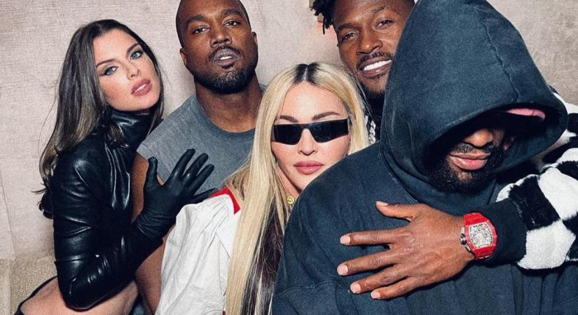 (18+) Ye (Kanye West) új dalban ígér verés volt felesége új pasijának, és Putyinnal barátkozna