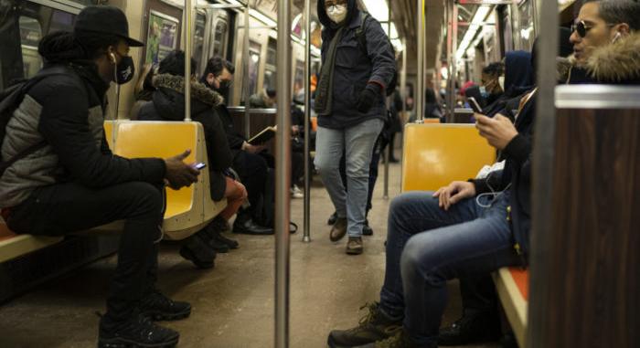 Újabb megrázó támadás egy metróban