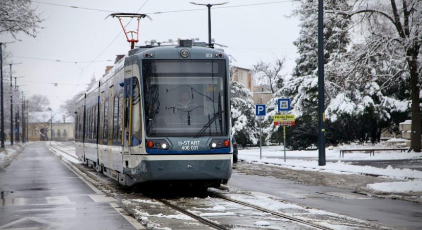A tram-traint vezetők szakszervezete nem egyezett meg a MÁV-val, jöhet a sztrájk