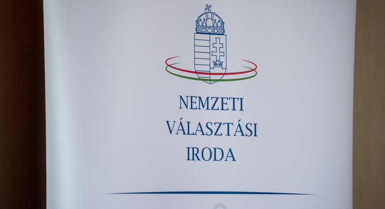 Már most a magyar választásokról tájékozódnak a nemzetközi ellenőrök