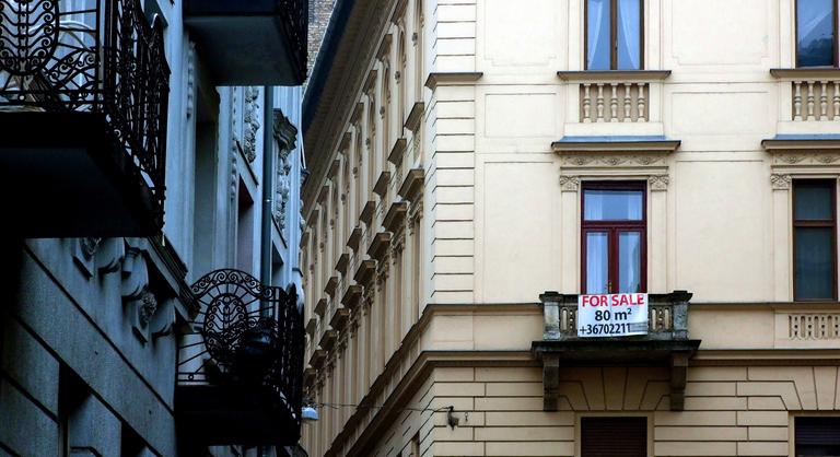 Előkerült még egy belvárosi ingatlan, amelyet Schadl Györgynek eladott az V. kerületi önkormányzat