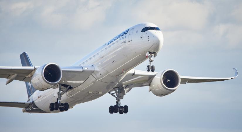 Heti három járatát indítja újra Delhibe a Lufthansa