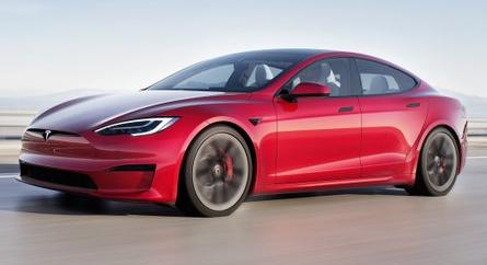 Így gyorsul a Tesla Model S Plaid az új Plaid Track Mode-ban