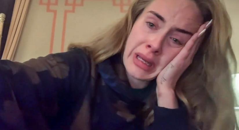 Keserű könnyek élőben: Adele szomorú hírt közölt - VIDEÓ