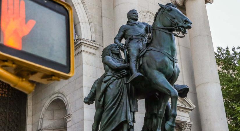Eltávolítják Roosevelt szobrát, mert a „rasszizmus és a gyarmatosítás” szimbóluma