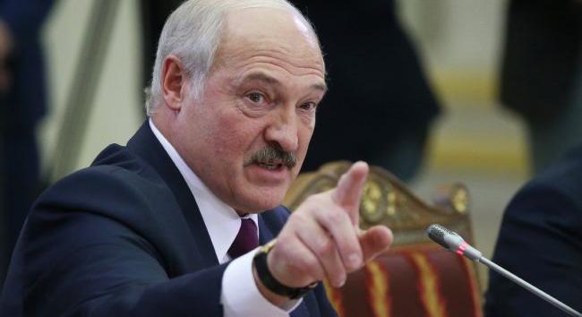 Ukrajna vezetése alkalmatlan és kiszámíthatatlan, meg kell erősítenünk a közös határt – Lukasenko