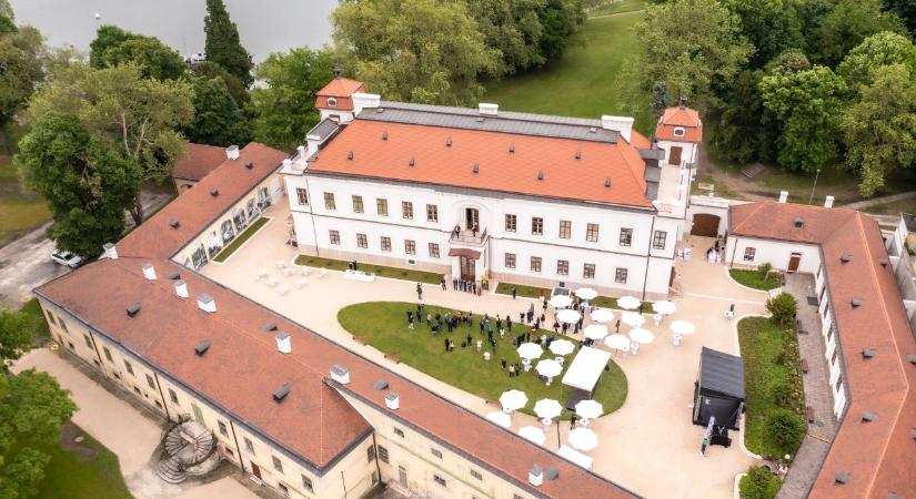 Tavaly a tatai Esterházy-kastély volt a leglátogatottabb kastély Magyarországon