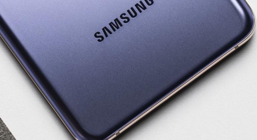 Megfizethető áron jöhet, egy kis méretű Samsung okostelefon