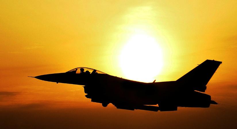Orosz-ukrán konfliktus: holland és spanyol vadászgépek járőröznek Bulgária légterében