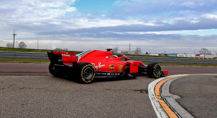 F1: Letiltották a Ferrarit, kútba esett a tervük