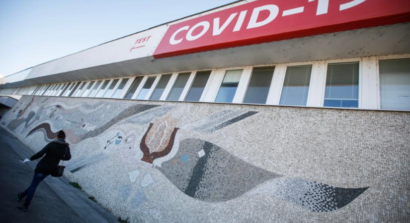 Koronavírus Szlovákiában: 14 252 új fertőzött és 30 elhunyt az elmúlt nap mérlege