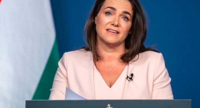 Novák Katalin felfüggeszti párttagságát a Fideszben
