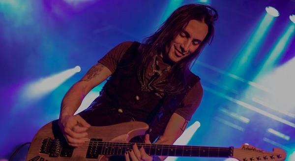 Társakat keres új szólóprojektjéhez Nuno Bettencourt, az Extreme gitárosa