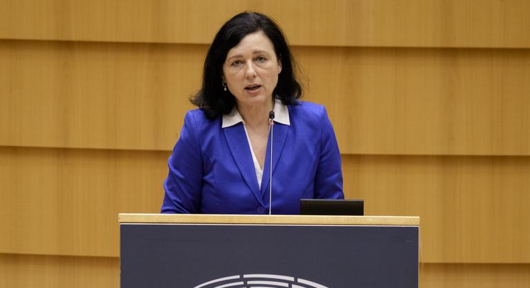 Vera Jourová: Nem tudjuk, mit lehetne tenni a magyar választásokkal