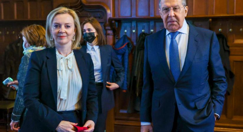 Lavrov: Az Oroszországgal szembeni fenyegetések és ultimátumok nem vezetnek sehová