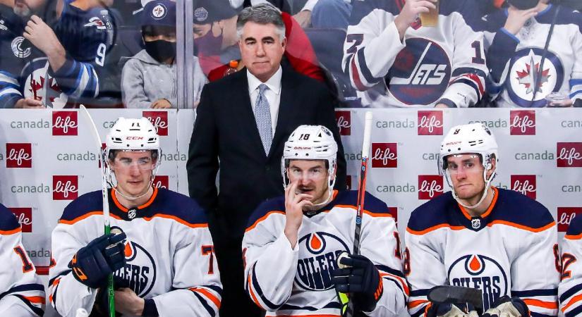 NHL: menesztette vezetőedzőjét az Edmonton Oilers