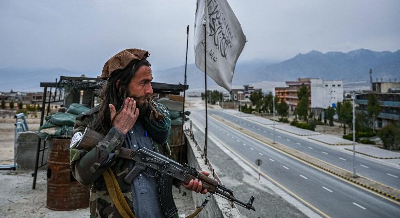 UNHCR: A tálibok őrizetbe vettek két külföldi újságírót és afganisztáni segítőiket