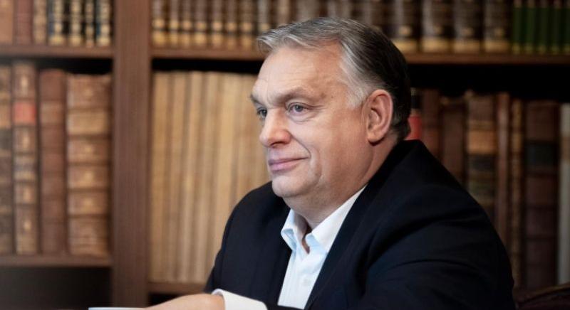 "Orbán a fejében lévő démonokkal küzdő gyáva báb lett" – keményen támadja az ellenzék a miniszterelnököt