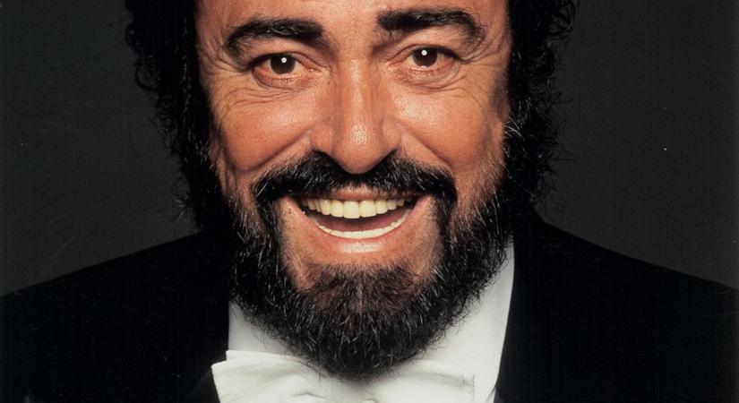 FOCIKAPUSNAK KÉSZÜLT, VILÁGHÍRŰ OPERAÉNEKES LETT: LUCIANO PAVAROTTI