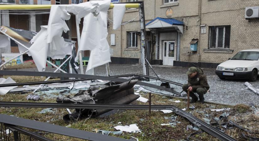 Halálos áldozatokról és sebesültekről számoltak be ukrán illetékesek