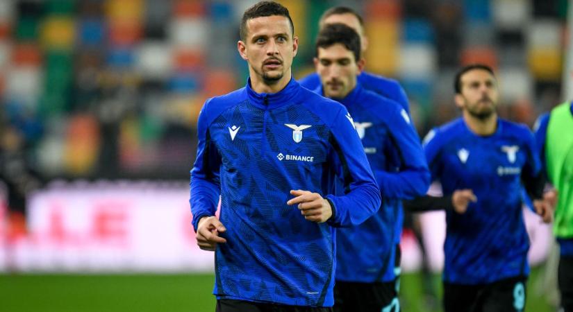 Spanyolországban köthet ki a Lazio védője! – sajtóhír