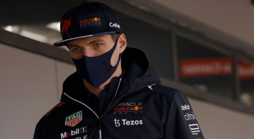 Verstappen 2028-ig hosszabbított a Red Bull-lal