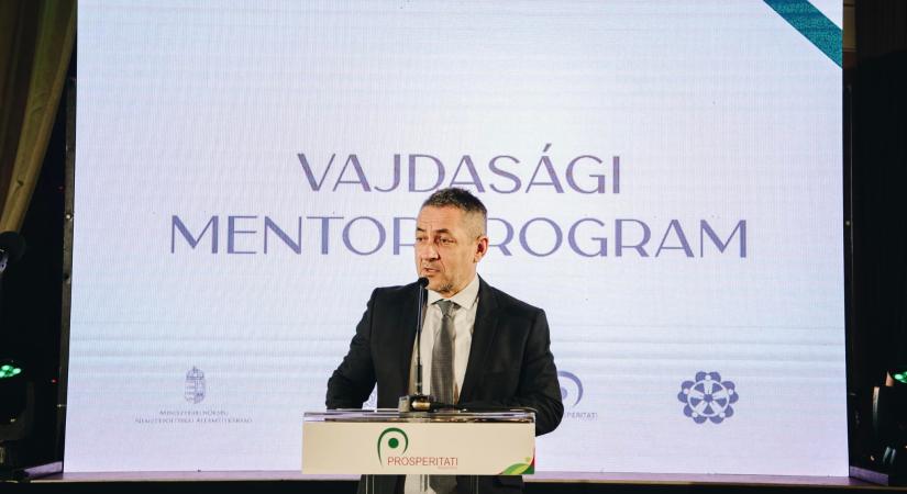 Potápi: a Kárpát-medencei magyarság számára a legfontosabb az erős intézményrendszer kiépítése