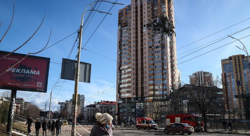 Fact-check: Vajna Tímea rosszul sejti, tényleg rakéta találta el a lyukas kijevi házat