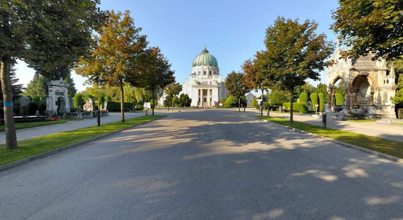 Bécs: Naperőmű a temetőben